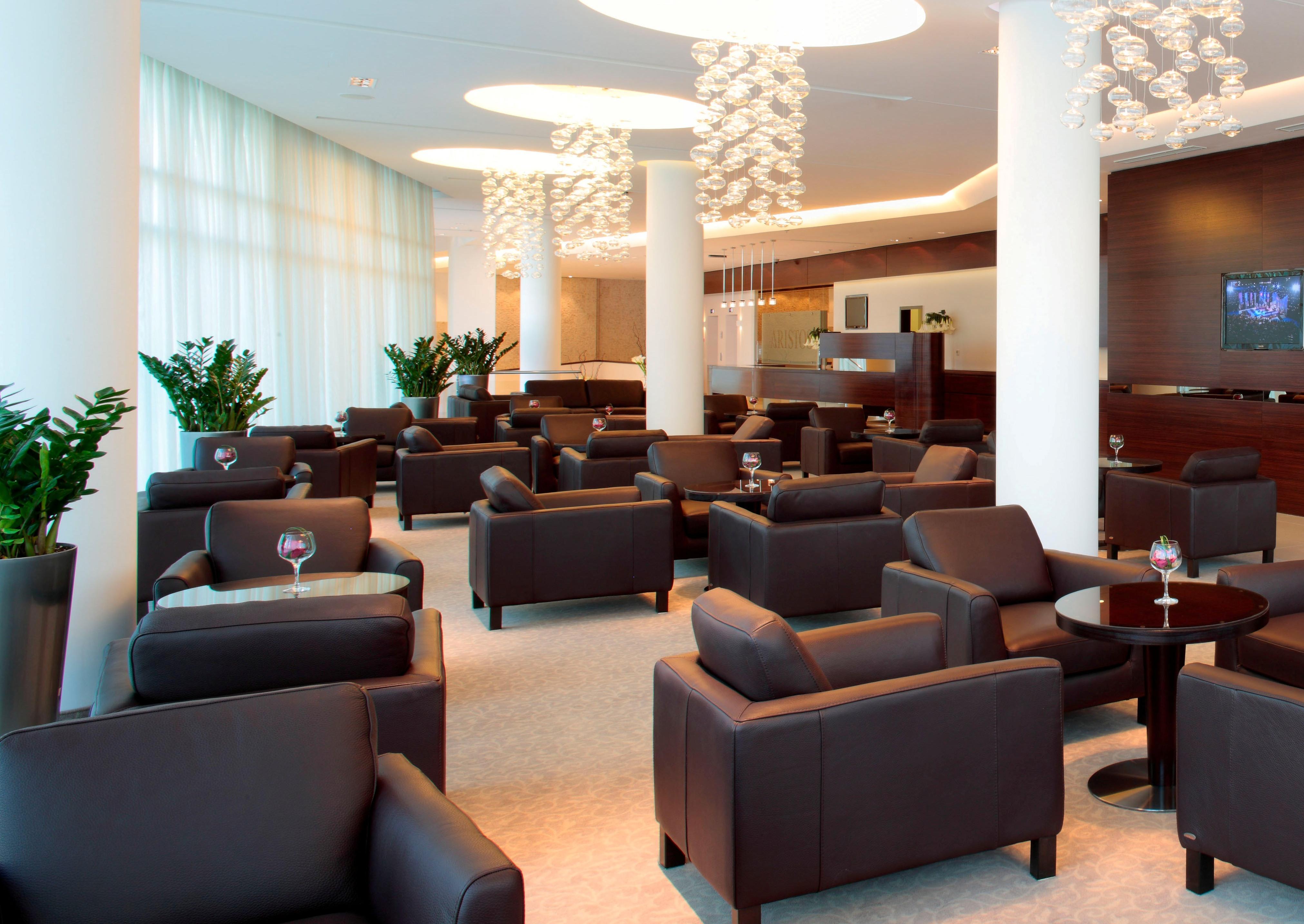 Hotel Aristos Buzin